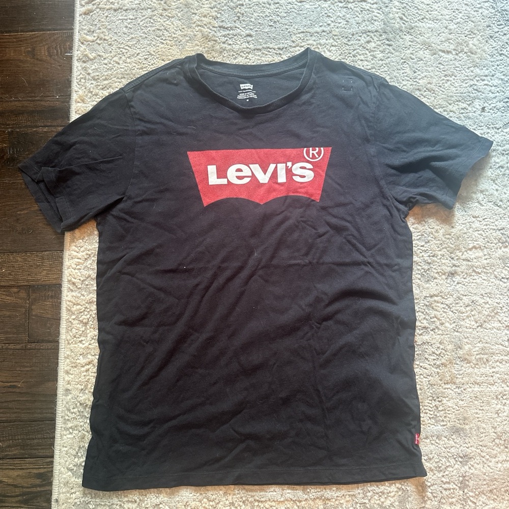 Levi's Black Tee with Red Graphic